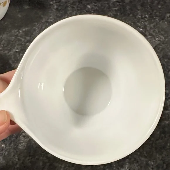 Corelle Vintage Butterfly Gold Hook Handle Cups and Saucers - Picture 12 of 16